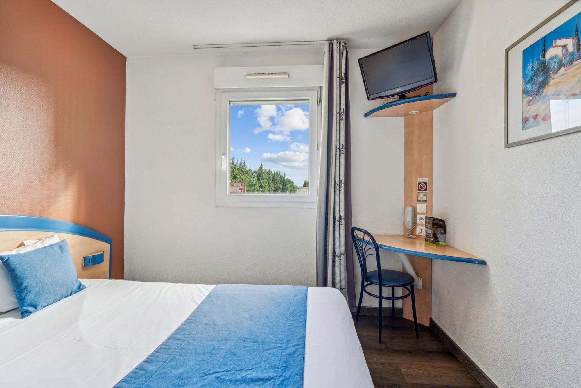 Hotel Akena Chateaurenard - Parc Des Expositions Avignon Eksteriør billede